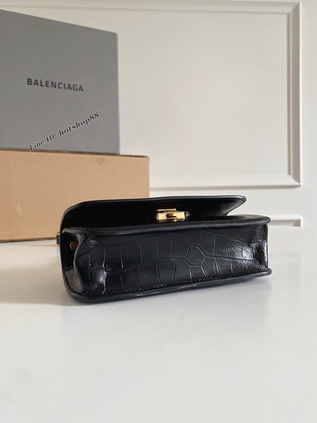 Balenciaga專櫃爆款男女通用牛皮壓紋肩背包 巴黎世家2022春季最新款小號鏈條Gossip bag斜挎包 fyj1132